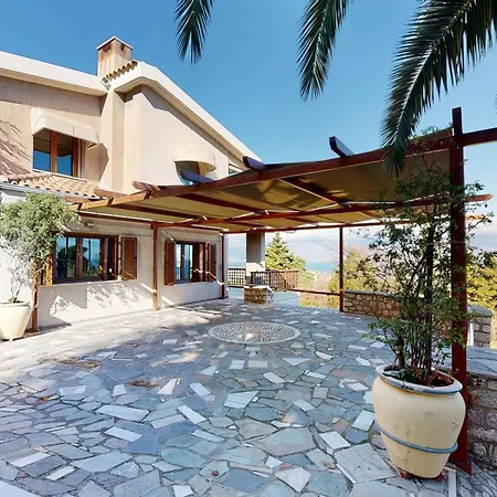 Primavera Villa Selianitika